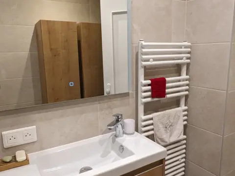 Installation meuble salle de bain et électricité Didenheim