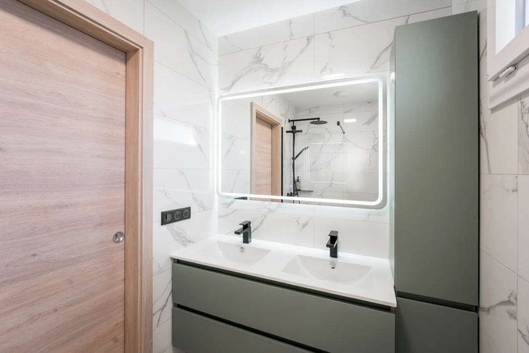 Création salle de bain sur mesure Lauw