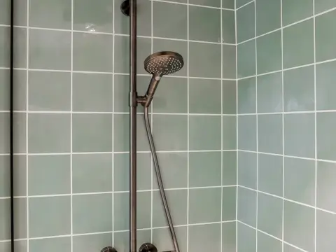 Création salle de bain sur mesure Uffheim