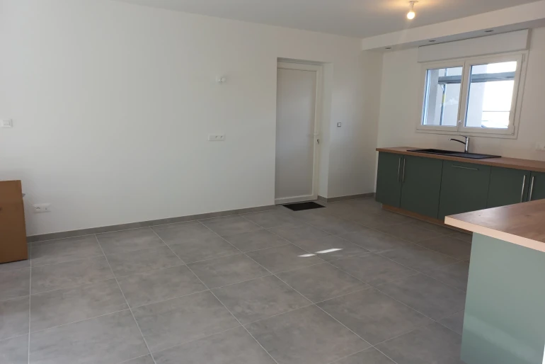 Installation carrelage cuisine Cernay