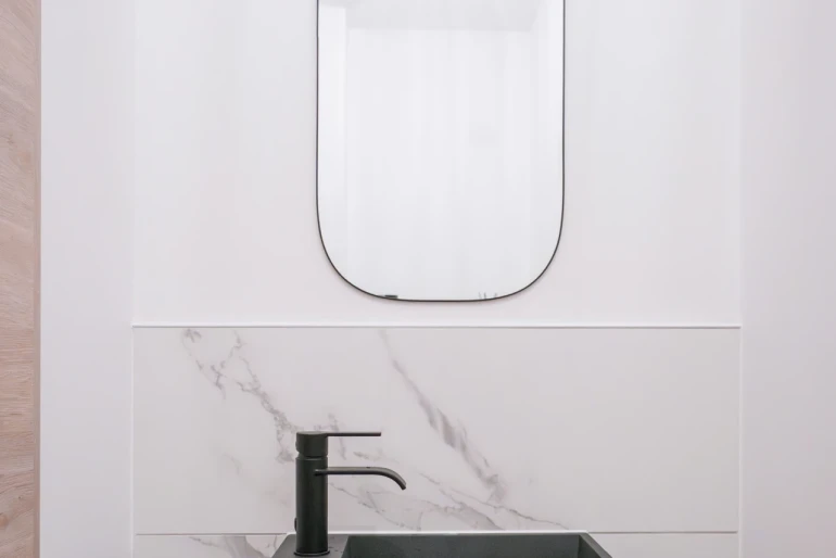 Installation luminaire salle de bain Cernay