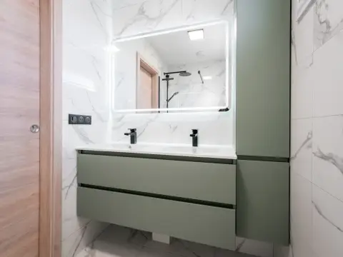 Création salle de bain clé en main Lauw