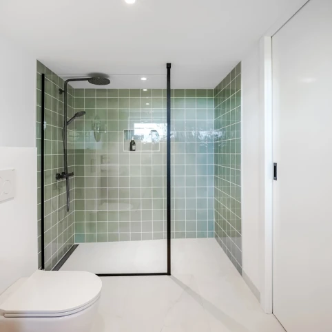 Création salle de bain sur mesure Uffheim