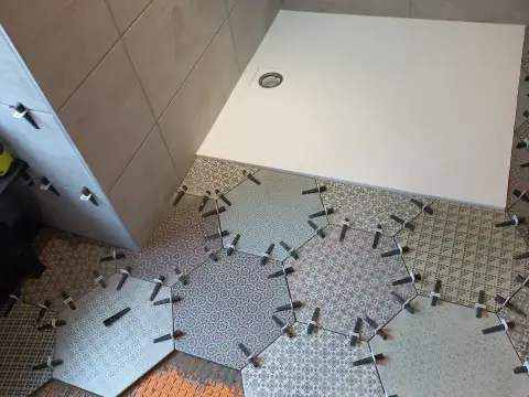 Pose de carrelage sur mesure salle de bain Mulhouse